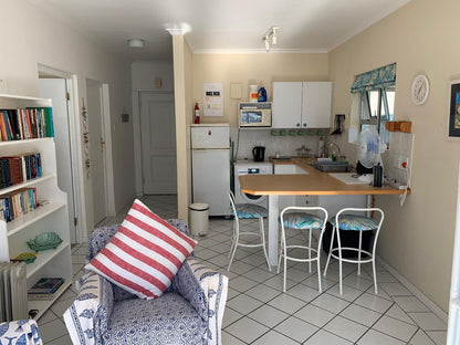 Fish Hoek Suite with Sea View & Balcony @ Paradise On The Bay