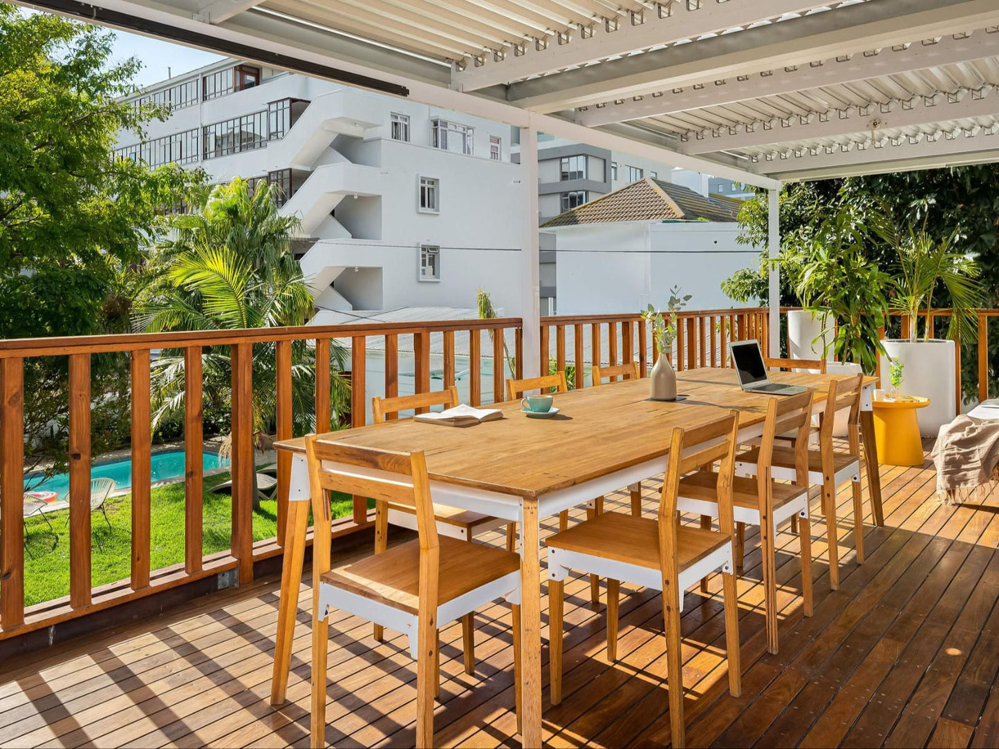 Neighbourgood Hill, Balcony, Architecture