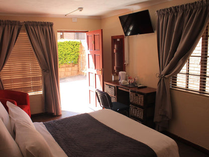 Standard Double Room @ Nelspruit Lodge