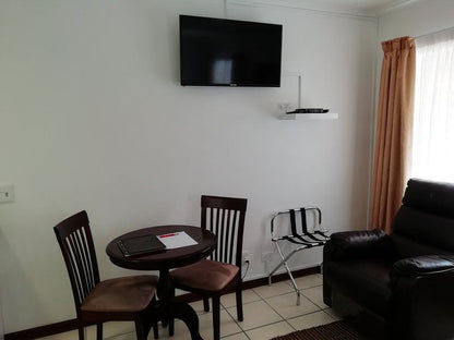 Newton Sands Guest House And Salon Newton Park Port Elizabeth Eastern Cape South Africa Unsaturated, Living Room