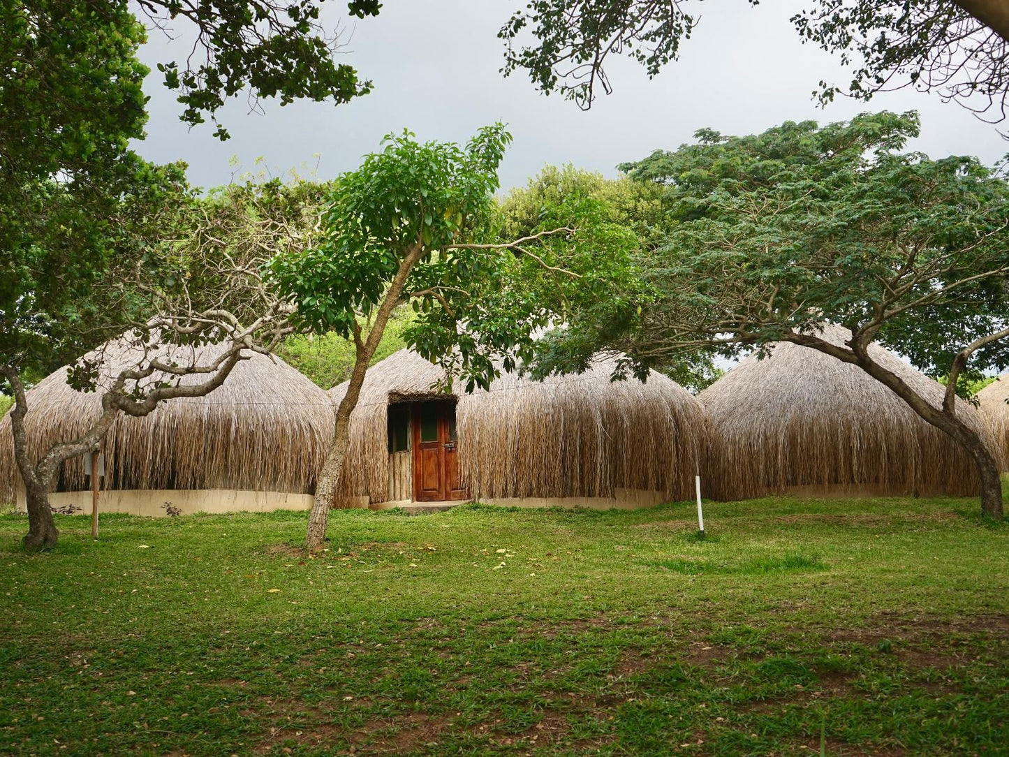 Nhambavale Lodge