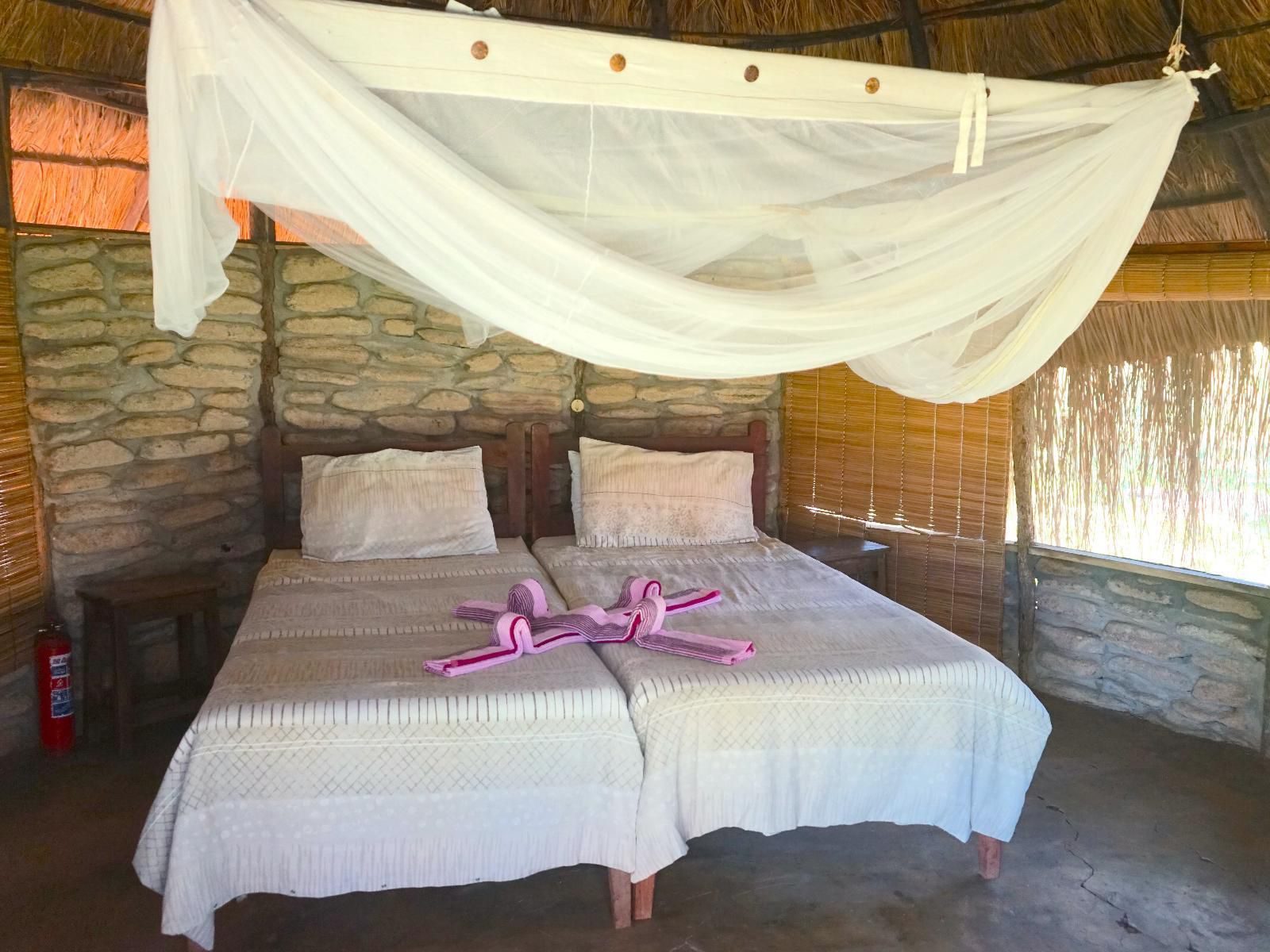 Nhambavale Lodge, Bedroom