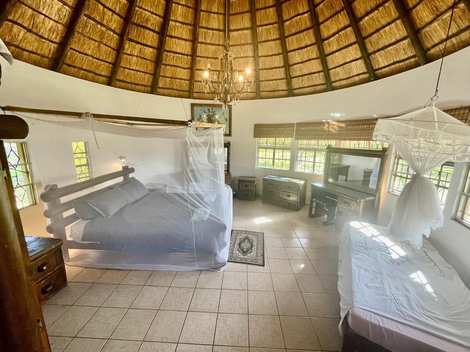 Nhambavale Lodge, Casa Bianca, Bedroom