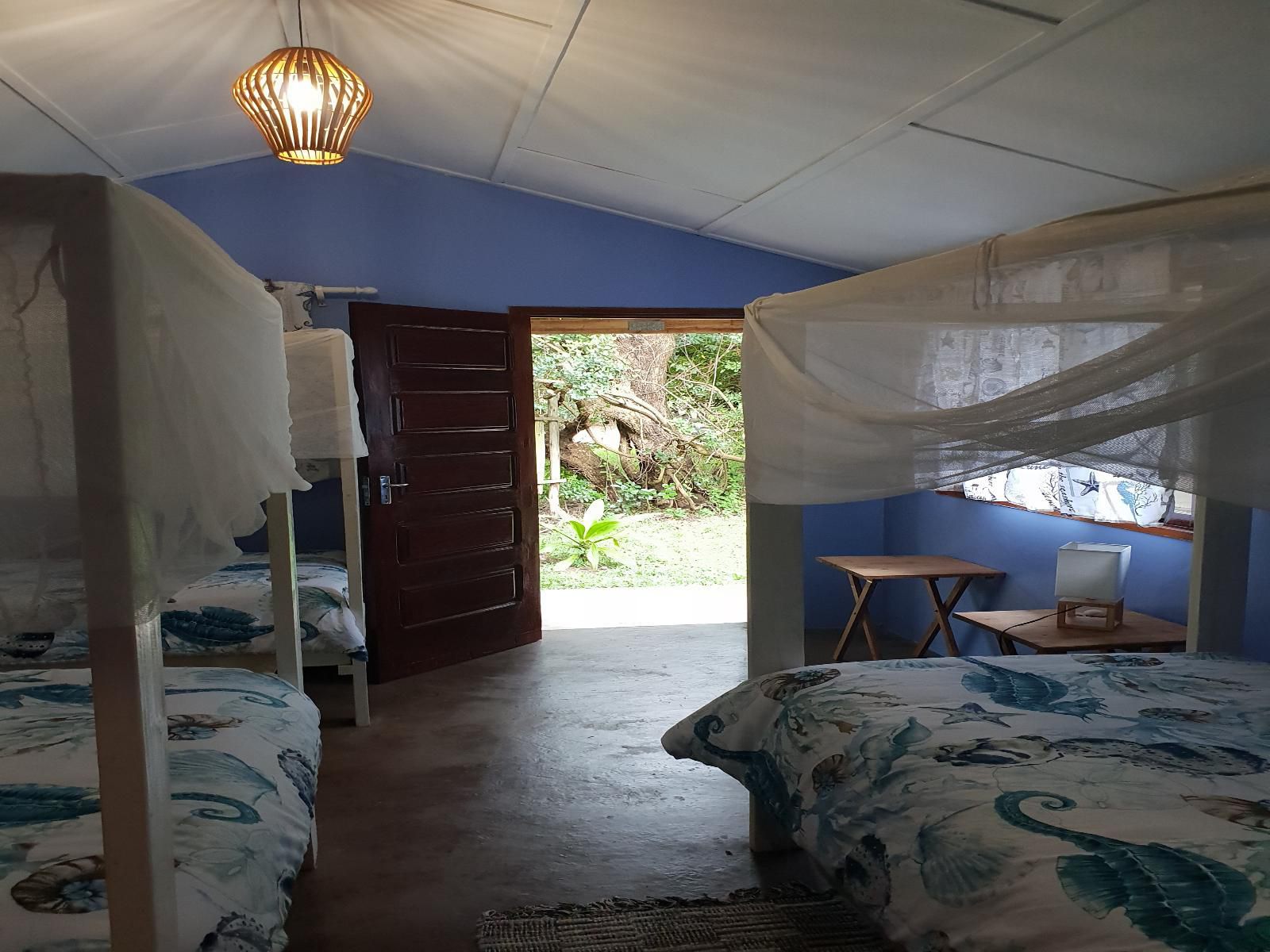 Nhonguane Lodge, Safari Tent 1: Double & Single Beds, Bedroom