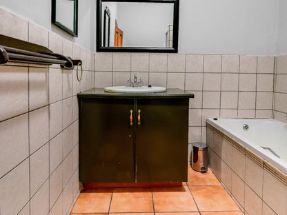 Nightingale Guest House Park West Bloemfontein Free State South Africa Bathroom