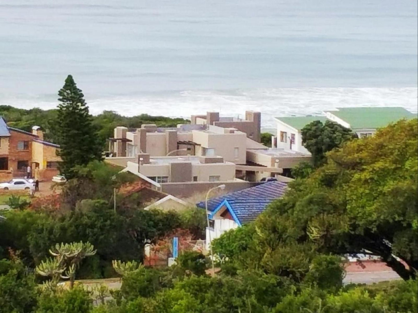 Nine On Uys Street Bandb Central Jeffreys Bay Jeffreys Bay Eastern Cape South Africa Building, Architecture, Palm Tree, Plant, Nature, Wood