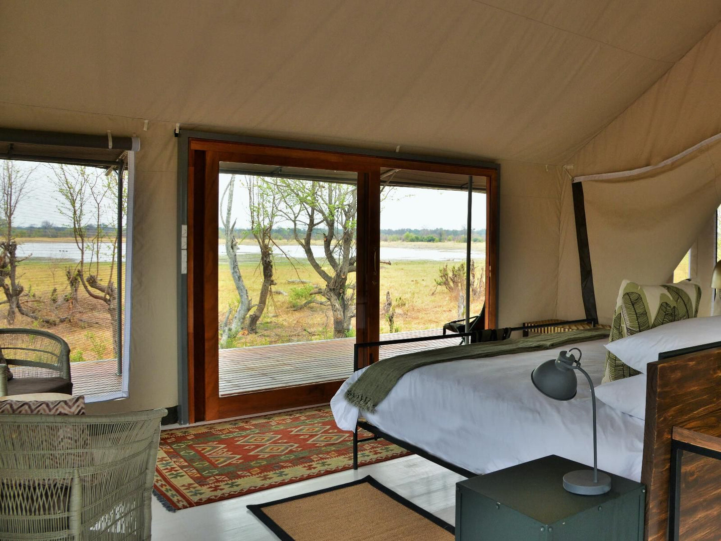 Nogatsaa Pans Chobe Lodge, King/Twin Tent 5