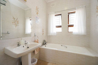Nomax Beach House Shakas Rock Ballito Kwazulu Natal South Africa Unsaturated, Bathroom