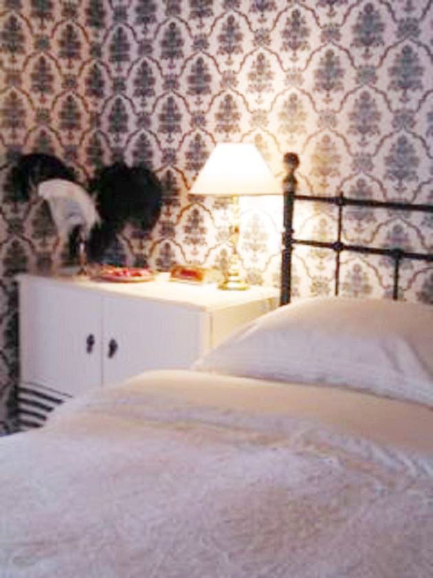 Nostalgie Bed And Breakfast Oudtshoorn Western Cape South Africa Cat, Mammal, Animal, Pet, Bedroom