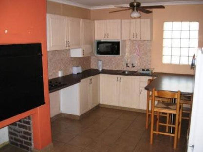 Novel Villa Gordons Bay Western Cape South Africa Kitchen