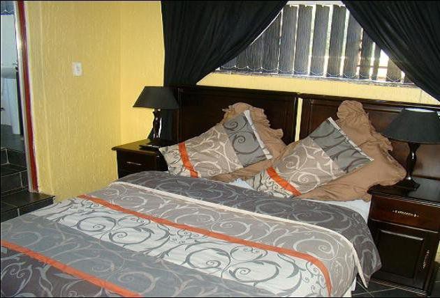 Nthateng Bed And Breakfast Orlando West Soweto Gauteng South Africa Bedroom