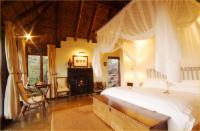 Luxury King Chalet 1 @ Nungubane Game Lodge