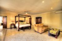 Macadamia Family Suite @ Nut Grove Manor