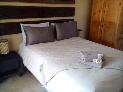 Standard Self-catering Double Chalet @ Nyani Lodge Dinokeng