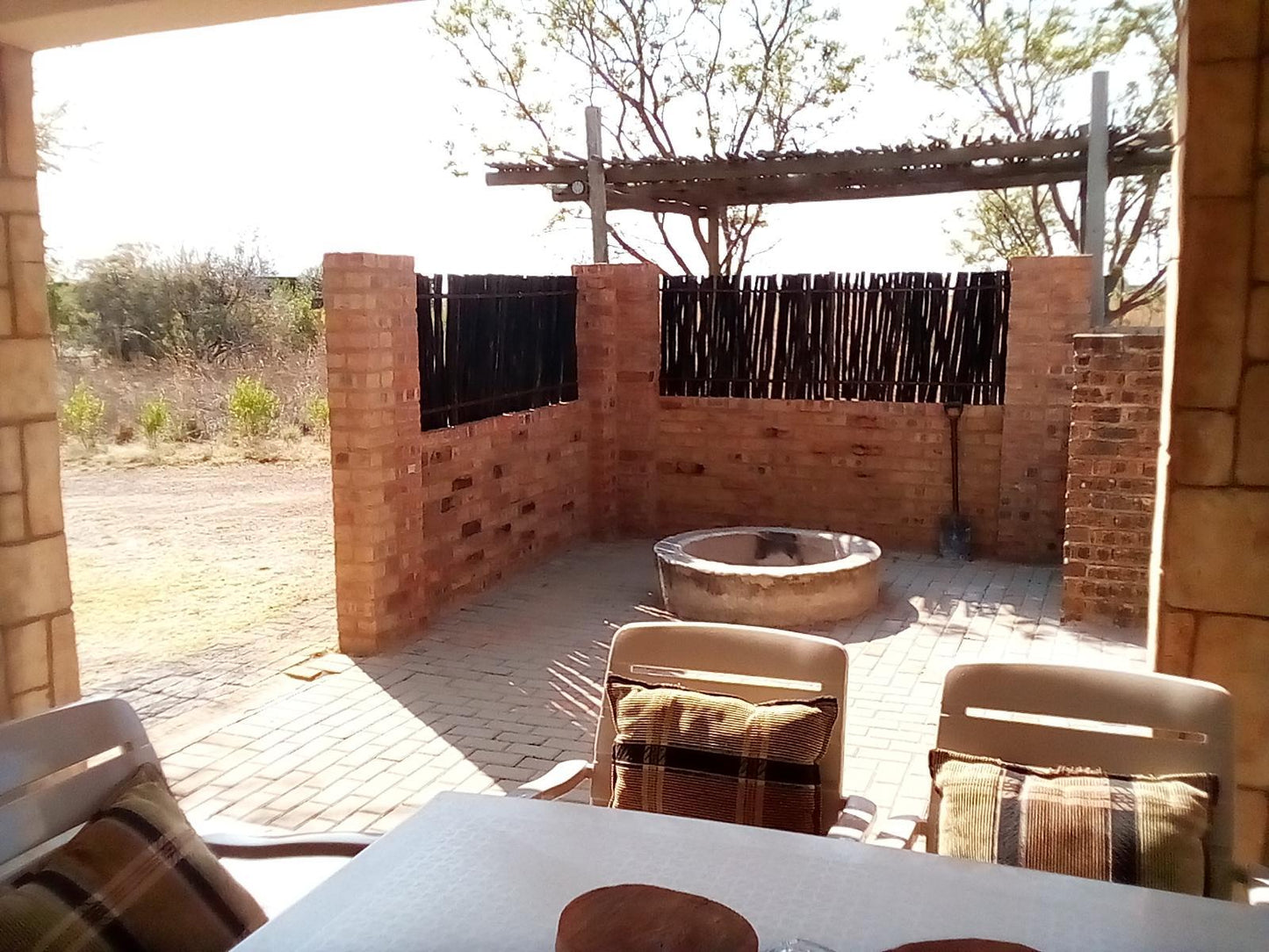 Standard Self-catering Twin Chalet @ Nyani Lodge Dinokeng