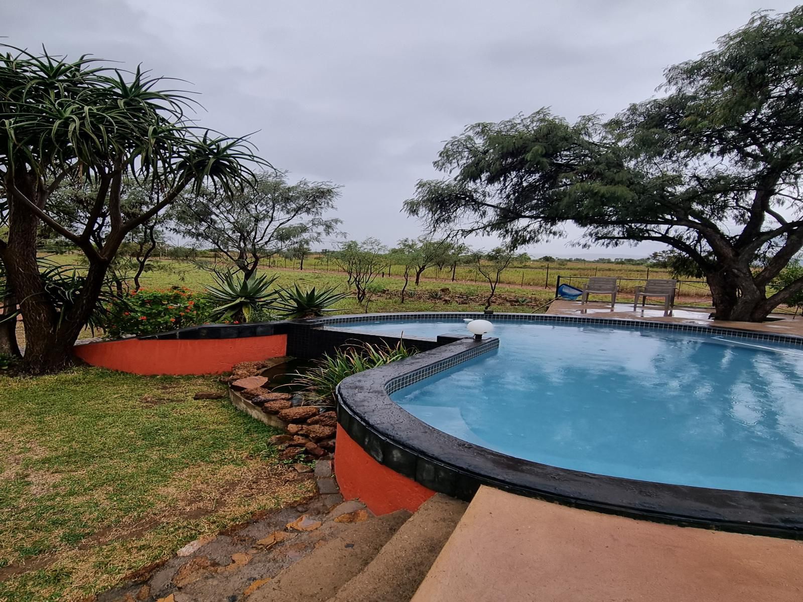 Nyani Lodge, Swimming Pool