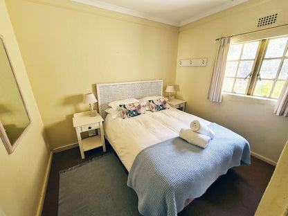 Oak Lane Cottages, Bon Rouge, Bedroom