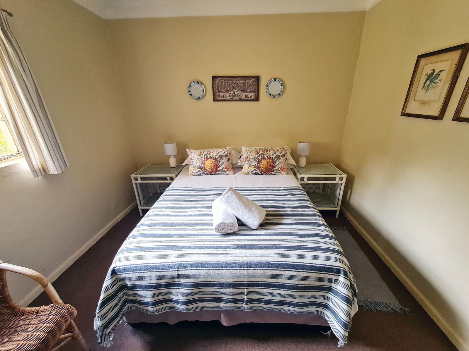 Oak Lane Cottages, Songold, Bedroom