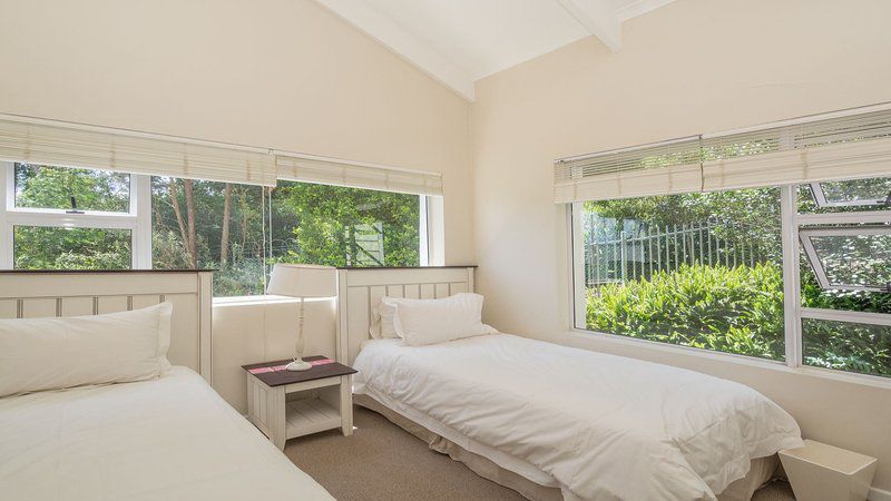 Oaklands On The Knoll By Dream Resorts Knysna Central Knysna Western Cape South Africa Bedroom
