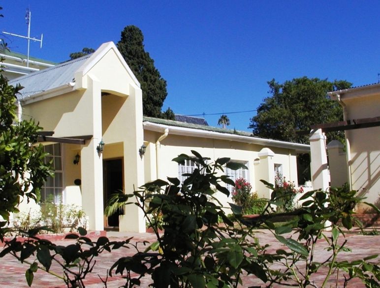 Oak Lodge Guesthouse Grahamstown Eastern Cape South Africa House, Building, Architecture, Palm Tree, Plant, Nature, Wood