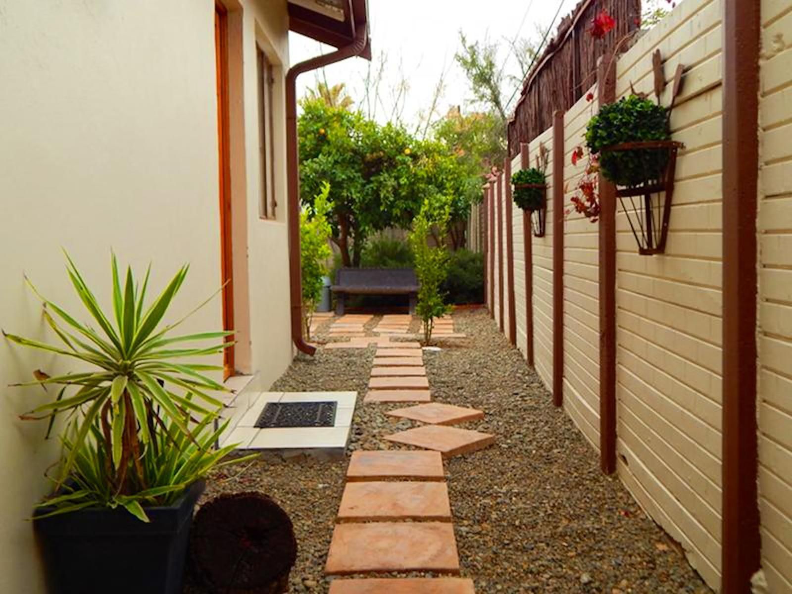 Oak Rest Bed And Breakfast Belgravia Kimberley Northern Cape South Africa House, Building, Architecture, Garden, Nature, Plant