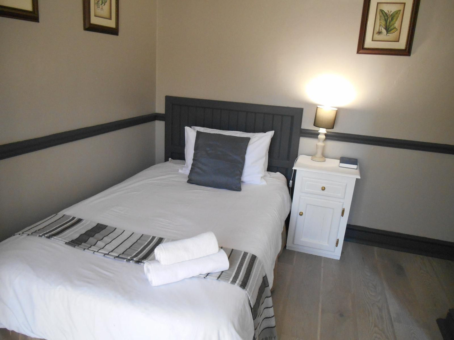 Oakwood Lodge, Single, Bedroom