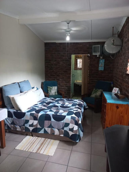 Oasis Caravan Park Camping And Chalets Uvongo Margate Kwazulu Natal South Africa Bedroom