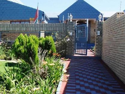 Obaa Sima Guest House Southernwood Mthatha Mthatha Eastern Cape South Africa Complementary Colors, House, Building, Architecture, Garden, Nature, Plant