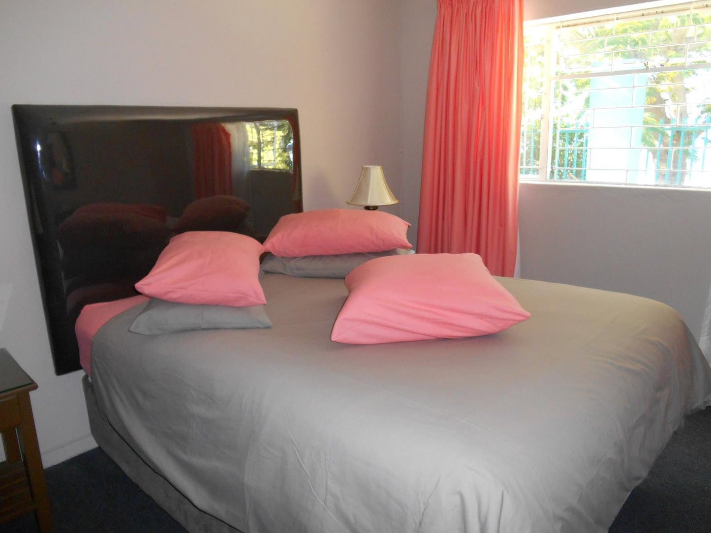 Self-catering Family Units - One Bedroom @ Obesa Lodge