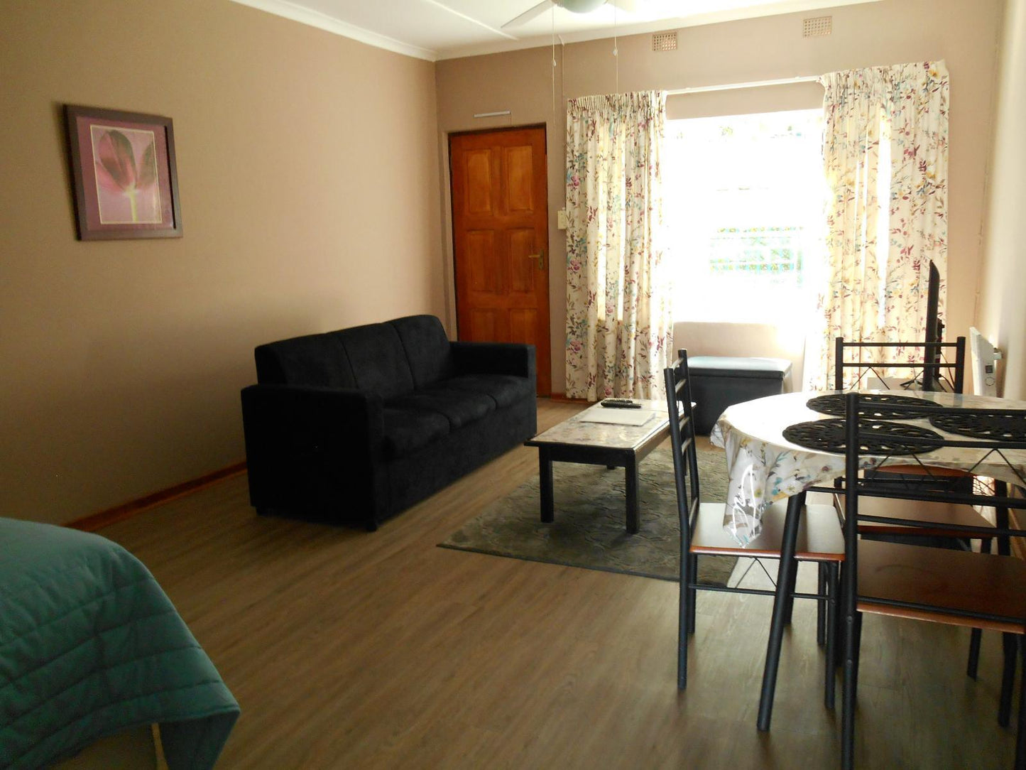 Self-catering Family Units - One Bedroom @ Obesa Lodge
