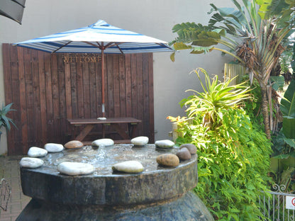 Self Catering Garden Cottage @ Ocean Blue Guesthouse