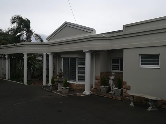 Ocean Hideaway Bandb Athlone Park Amanzimtoti Kwazulu Natal South Africa Unsaturated, House, Building, Architecture, Palm Tree, Plant, Nature, Wood