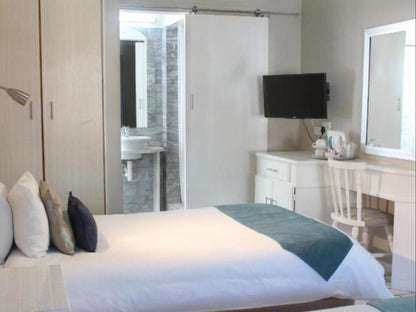 HOTEL TWIN ROOM- POOL AREA - C Block @ Oceans Hotel Mossel Bay