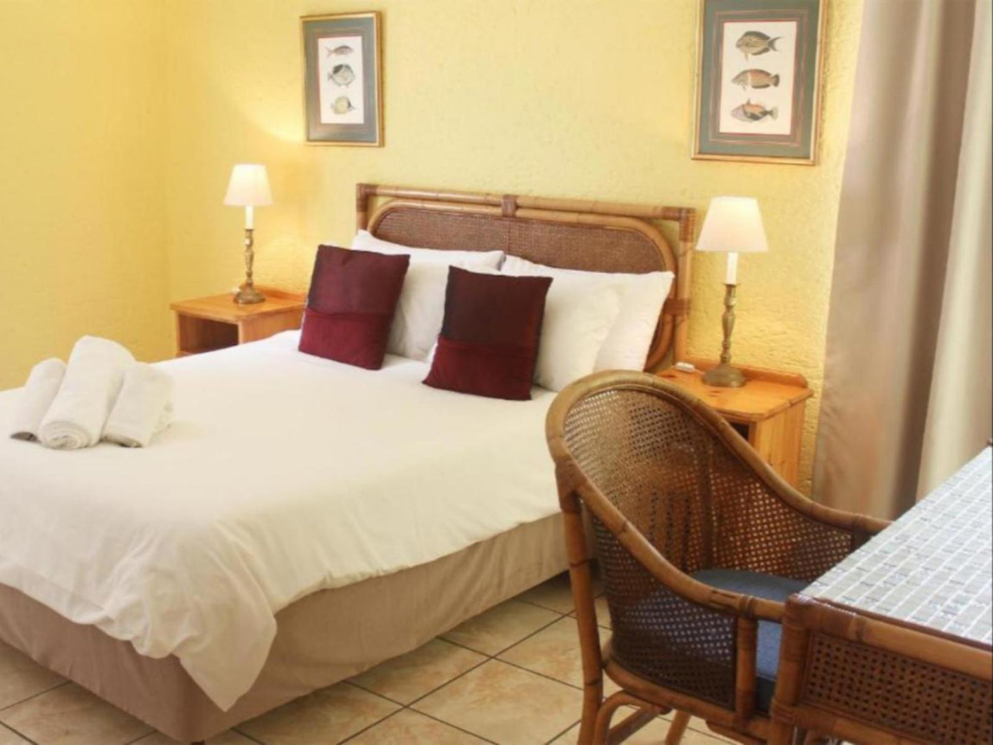 MOENI MOUNI SELF CATERING @ Oceans Hotel Mossel Bay