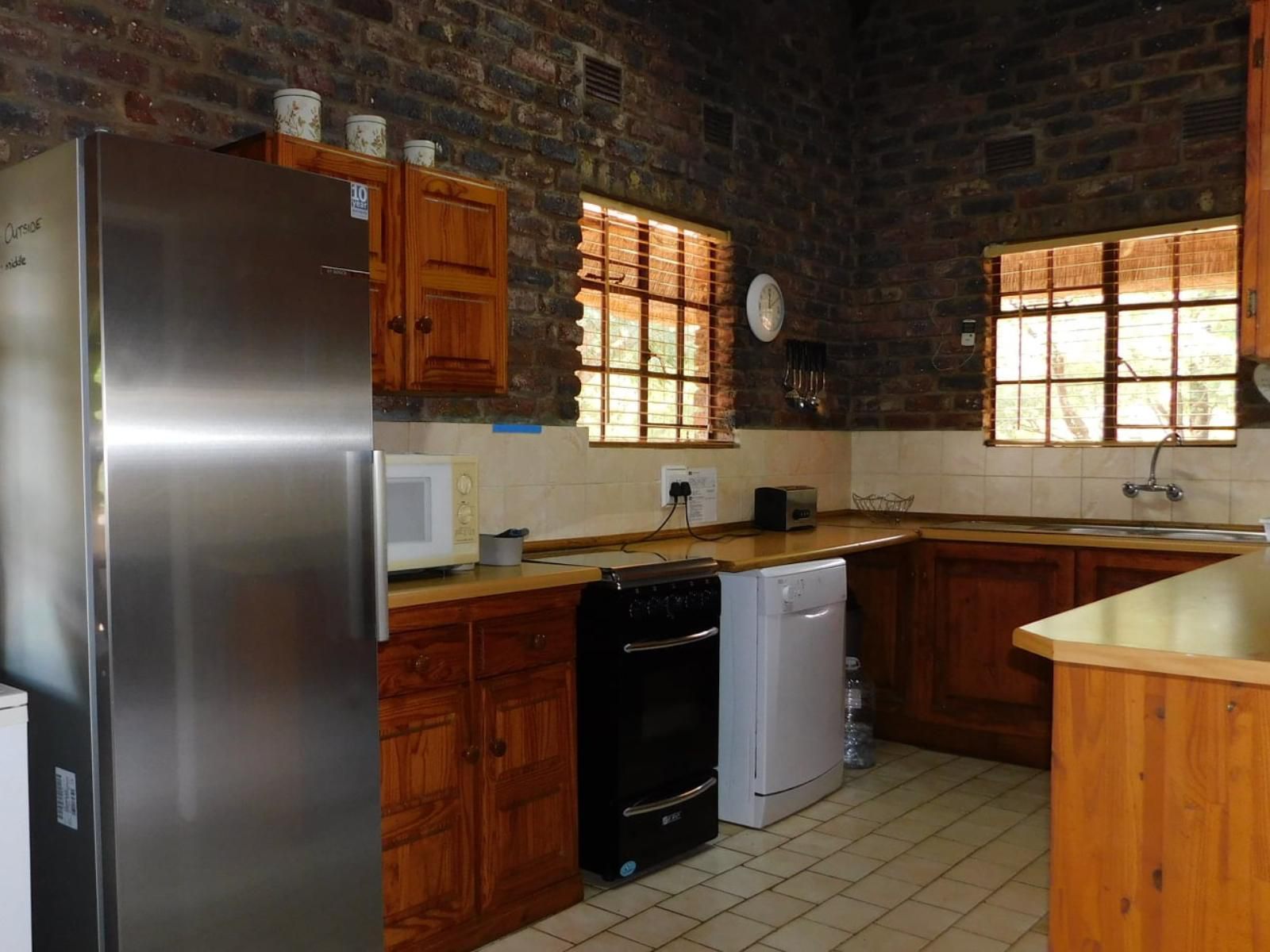 Okalani Self Catering Marloth Park Mpumalanga South Africa Kitchen