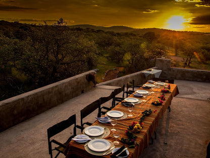 Okutala Etosha Lodge, Place Cover, Food