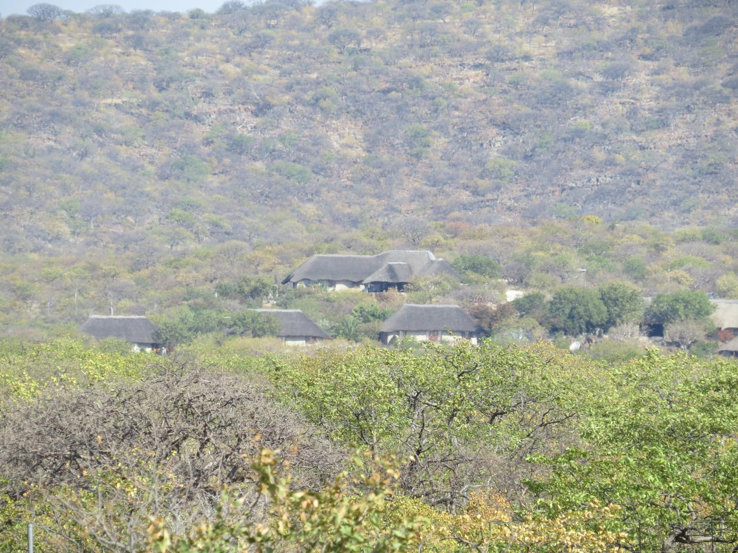 Okutala Etosha Lodge, Sign, Text