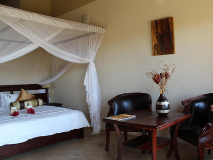 Okutala Etosha Lodge, Suite King, Bedroom