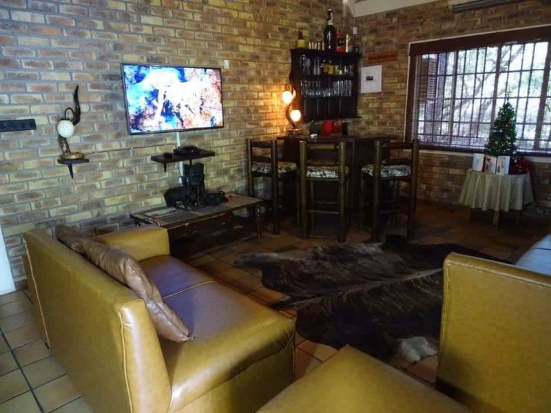 Okwamanje Self Catering Unit Marloth Park Mpumalanga South Africa Living Room