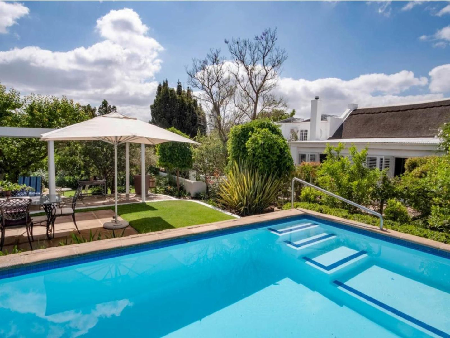 Old Village Lodge Mcgregor, House, Building, Architecture, Garden, Nature, Plant, Swimming Pool