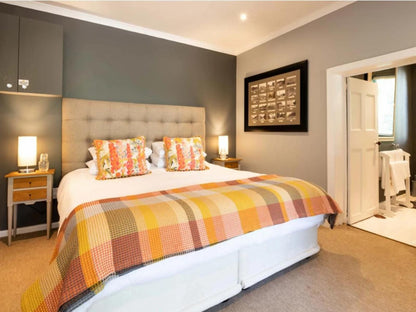 Old Village Lodge Mcgregor, Luxury Grey Room, Bedroom