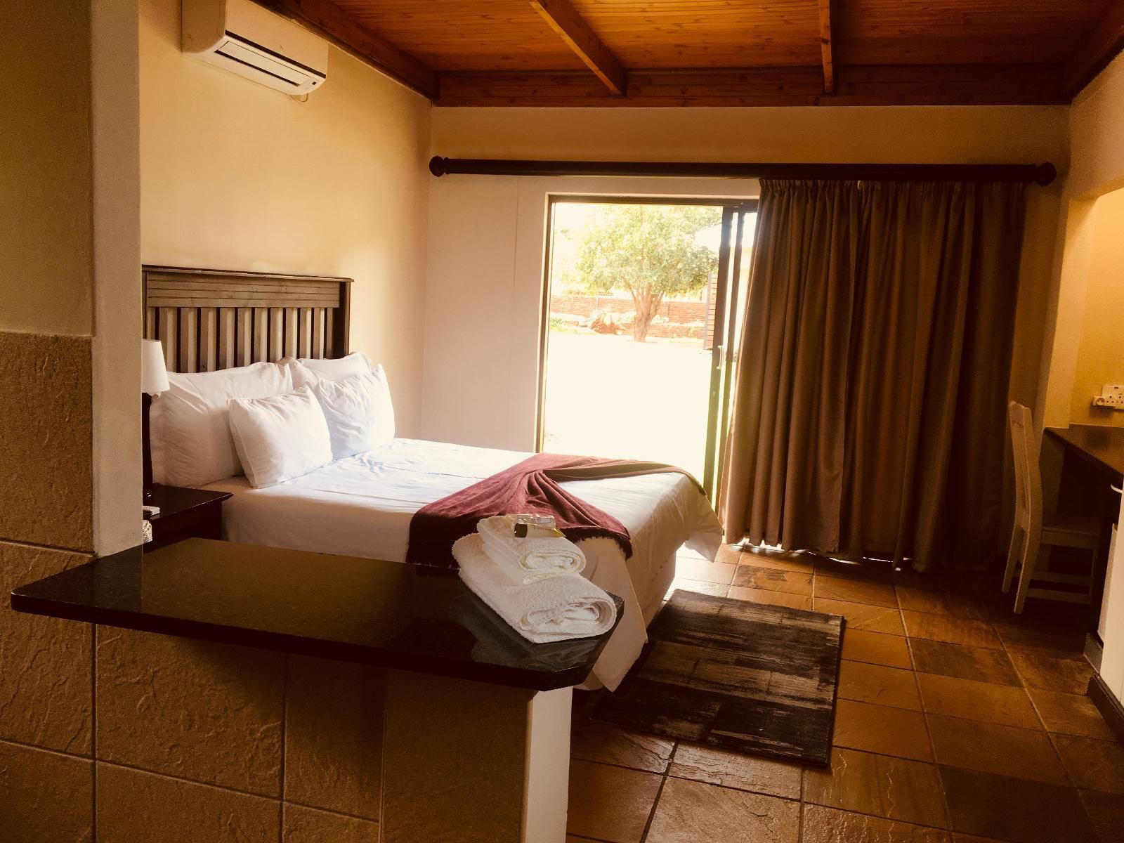 Olden Rose Guest House Lephalale Ellisras Limpopo Province South Africa Colorful, Bedroom