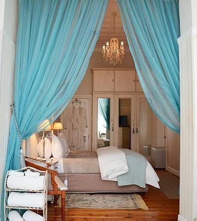 Room 3 Luxury Room - The Dressing Room @ Oleander Guest House