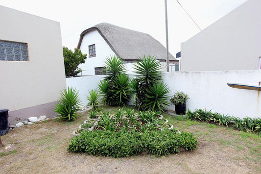 Oloitokitok Witsand Self Catering Witsand Western Cape South Africa House, Building, Architecture, Palm Tree, Plant, Nature, Wood