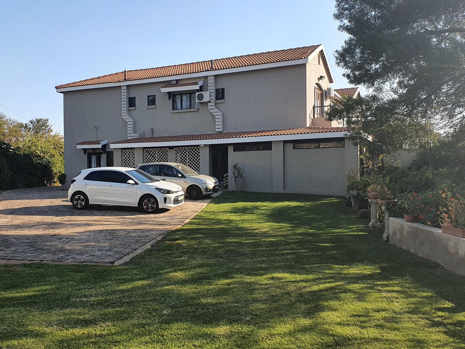 Olympus Manor Faerie Glen Pretoria Tshwane Gauteng South Africa Complementary Colors, House, Building, Architecture, Palm Tree, Plant, Nature, Wood, Car, Vehicle