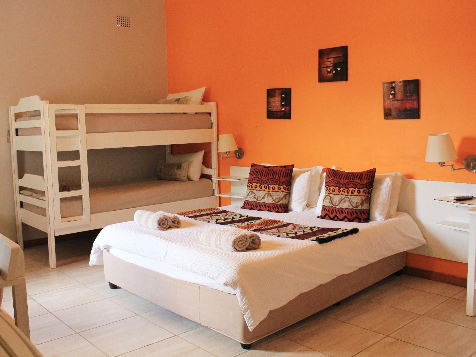 Omaruru Guesthouse, Twin Room, Bedroom