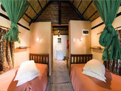 Ombinda Country Lodge, Single Rooms, Bedroom