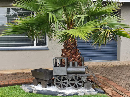 Omnabella Guest House Belfast Mpumalanga South Africa Palm Tree, Plant, Nature, Wood