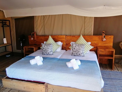 Ondudu Safari Lodge, Family Tent, Tent, Architecture, Bedroom