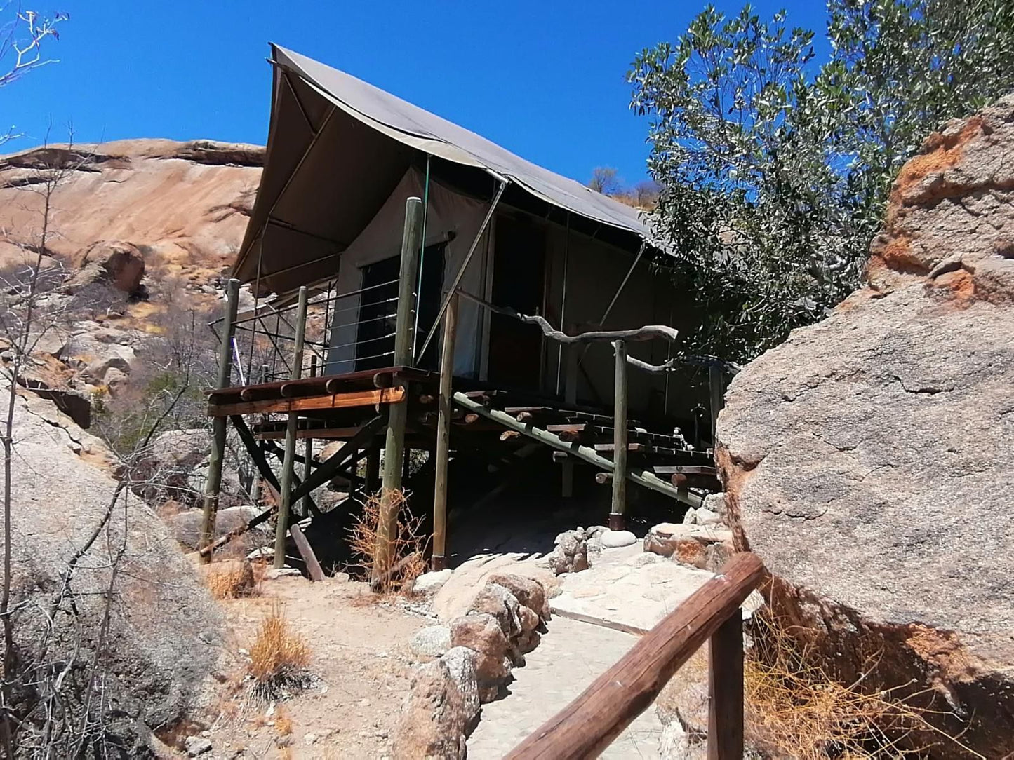 Ondudu Safari Lodge, Twin Tent, Cabin, Building, Architecture